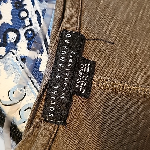 Women's tee shirt size XXL - Picture 5 of 7